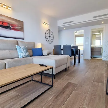 דירה Skyscraper With Panoramic Views - Floor 38 *