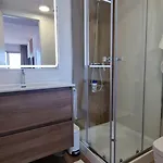 Skyscraper With Panoramic Views - Floor 38 *