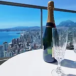 Skyscraper With Panoramic Views - Floor 38
