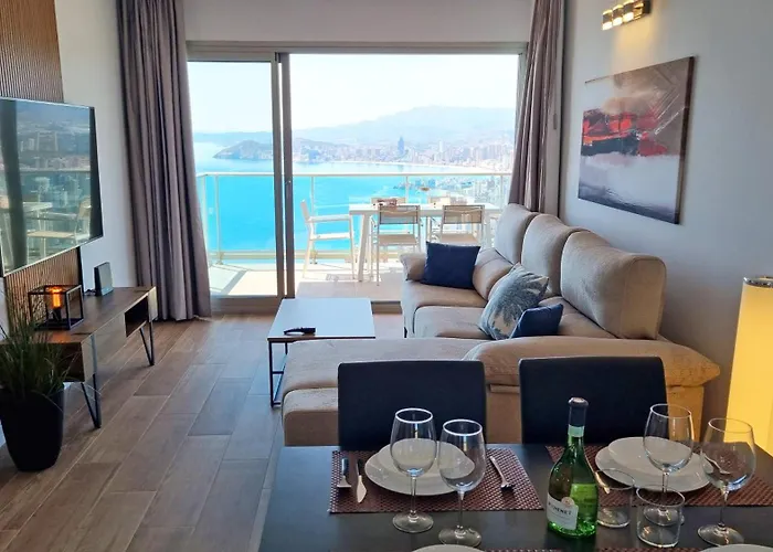 Skyscraper With Panoramic Views - Floor 38 * Μπένιντορμ