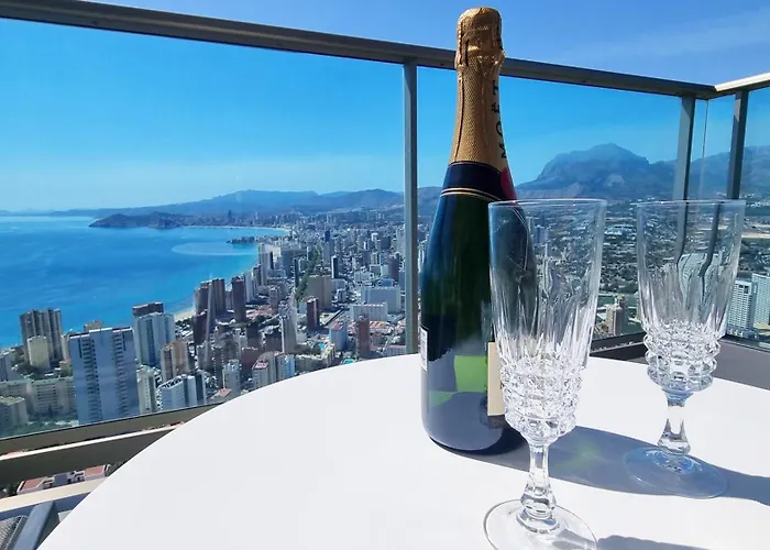 Skyscraper With Panoramic Views - Floor 38